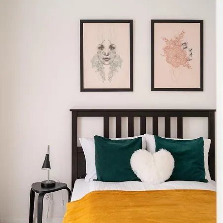 Royal Wilanow Comfort Апартаменты *